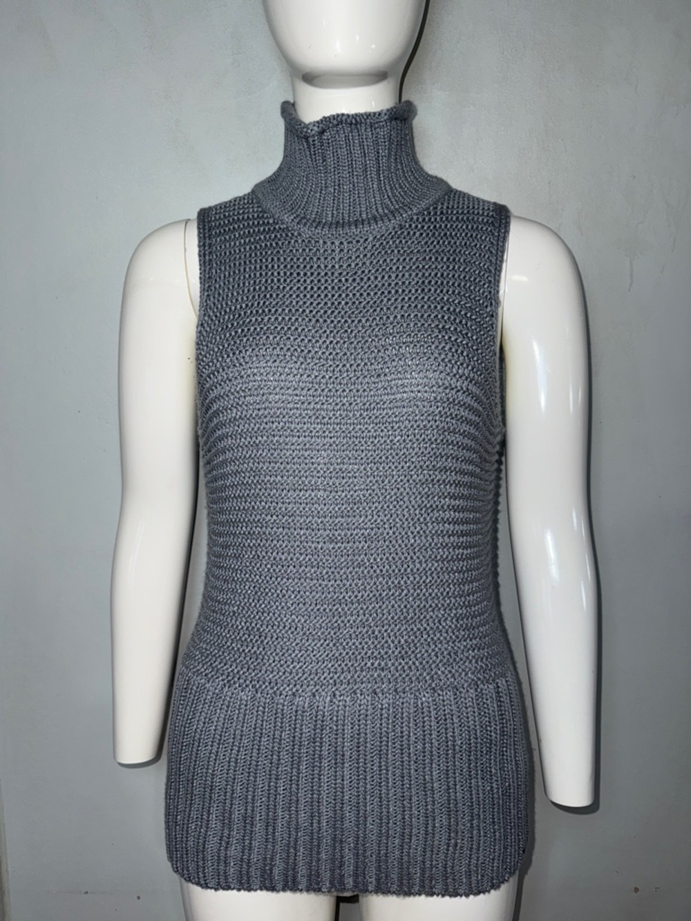 GAP Women's Sleeveless Ribbed Turtleneck Heavy Knit Sweater Tank Cool Gray Sz S